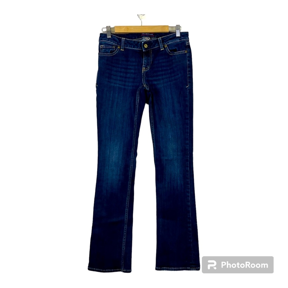 Tommy Hilfiger Woman’s Jeans Bootcut Low Rise Dark Wash Size 4R